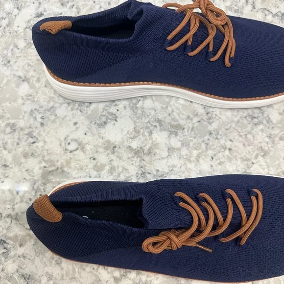 NEW MEN'S DARK BLUE NAVY PULL ON WHITE SOLE SOLED SHOES SIZE 15 EU 39 - Picture 3 of 9